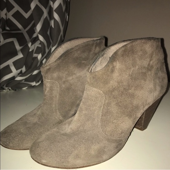Steve by Steve Madden Pembrook Suede Booties - Picture 3 of 3